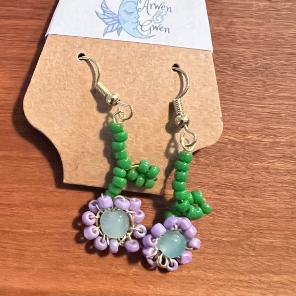 Flower Design Earrings Seed Bead Original Design - Picture 2 of 2